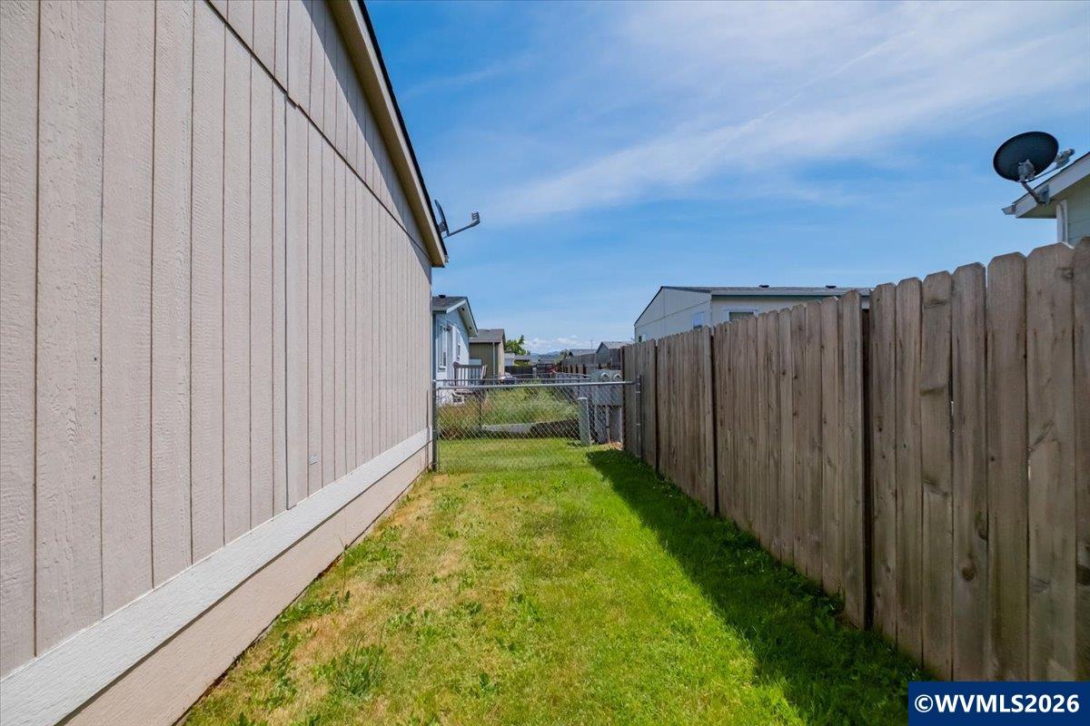 200 Market Street, Unit 247 Lebanon, OR 97355 - Photo 25 of 27