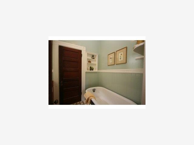 623 Middlefield Road Palo Alto, CA 94301 - Photo 8 of 9 Gallery Image 8