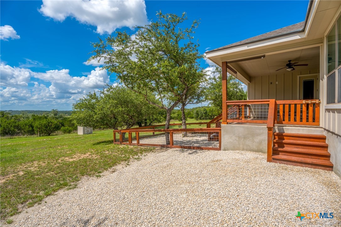 876 Primrose Path Spring Branch, TX 78070 - Photo 21 of 27