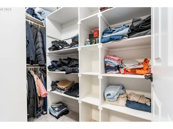 $799,900 | 32681 Northwest Peaceful Lane, North Plains, OR 97133