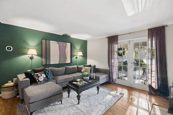 $2,250 | 1150 Collier Road Northwest, Unit C14, Atlanta, GA 30318