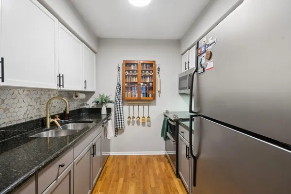 $2,250 | 1150 Collier Road Northwest, Unit C14, Atlanta, GA 30318