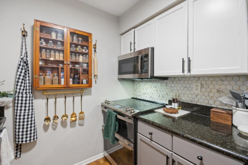 1150 Collier Road Northwest, Unit C14 Atlanta, GA 30318 - Photo 15 of 54