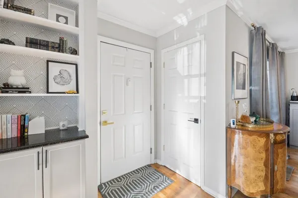 $2,250 | 1150 Collier Road Northwest, Unit C14, Atlanta, GA 30318