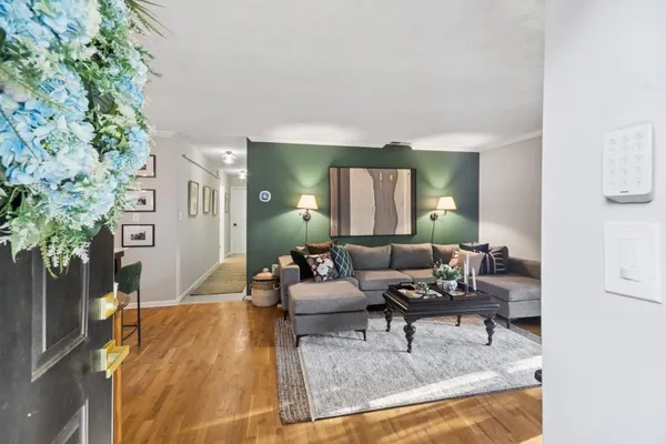 $2,250 | 1150 Collier Road Northwest, Unit C14, Atlanta, GA 30318