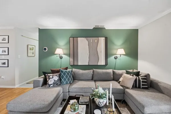 $2,250 | 1150 Collier Road Northwest, Unit C14, Atlanta, GA 30318