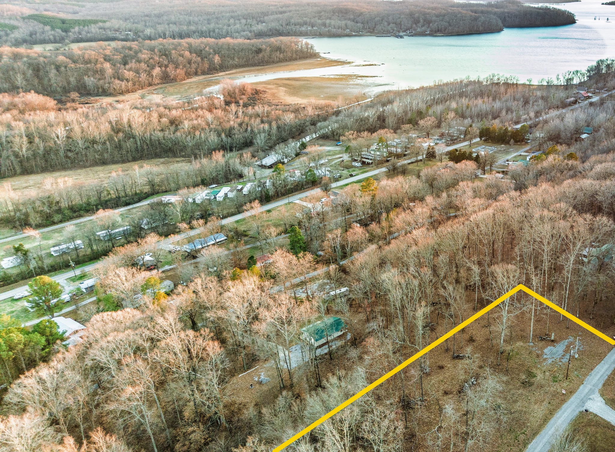 372 Cheree Loop Stewart, TN 37175 - Photo 4 of 12 a view of a small yard