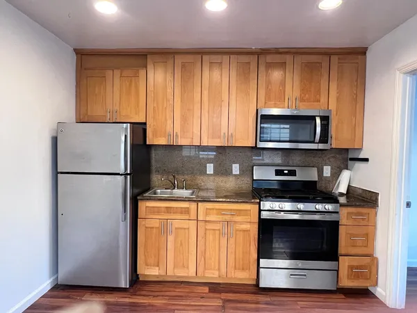 $2,150 | 1625 Fairview Street, Unit C, Berkeley, CA 94703