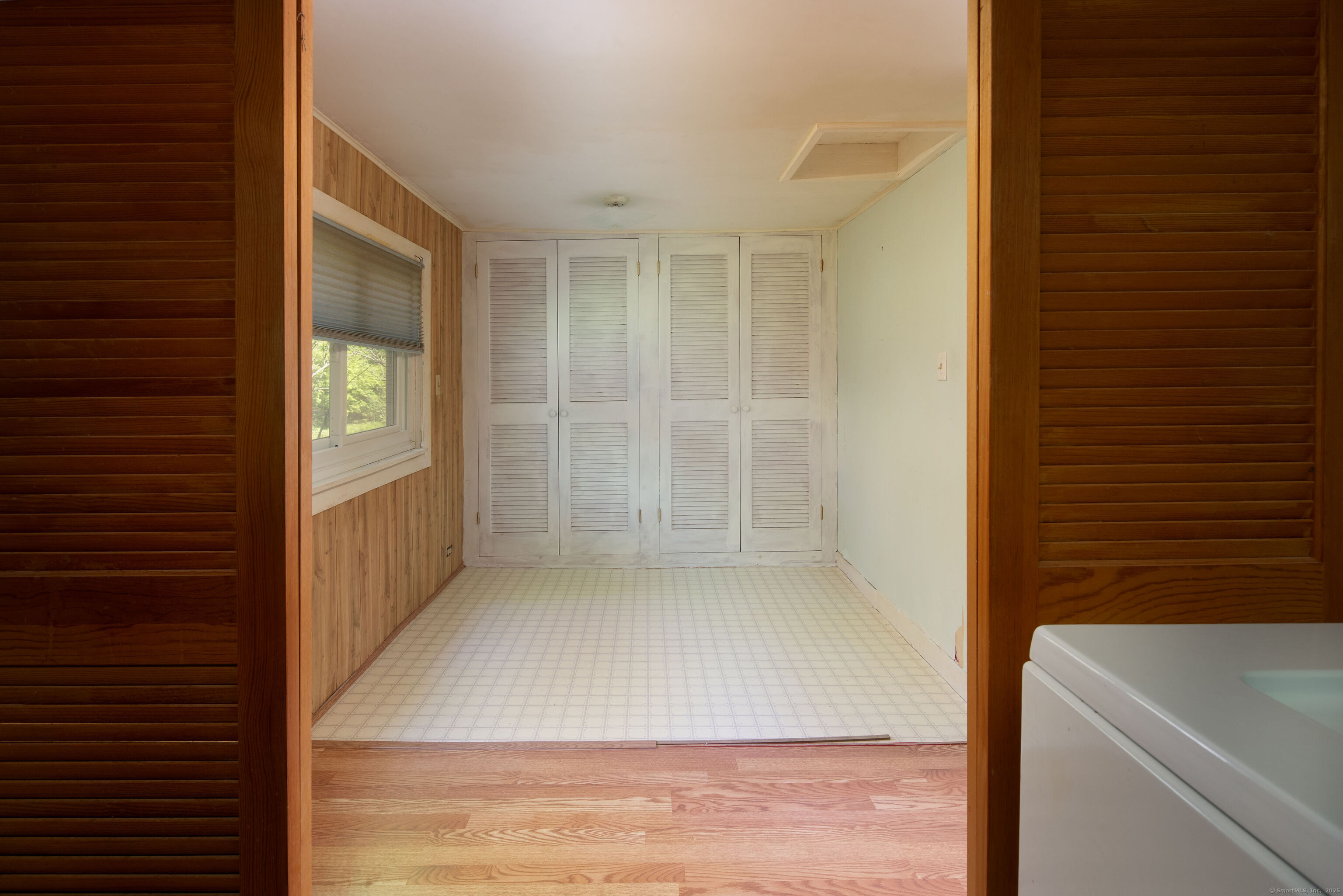 47 East Main Street Salisbury, CT 06068 - Photo 18 of 27 a view of small space