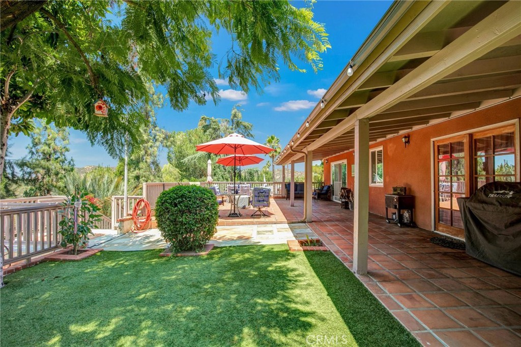 1026 Arnold Way Alpine, CA 91901 - Photo 48 of 69 Main Level Patio