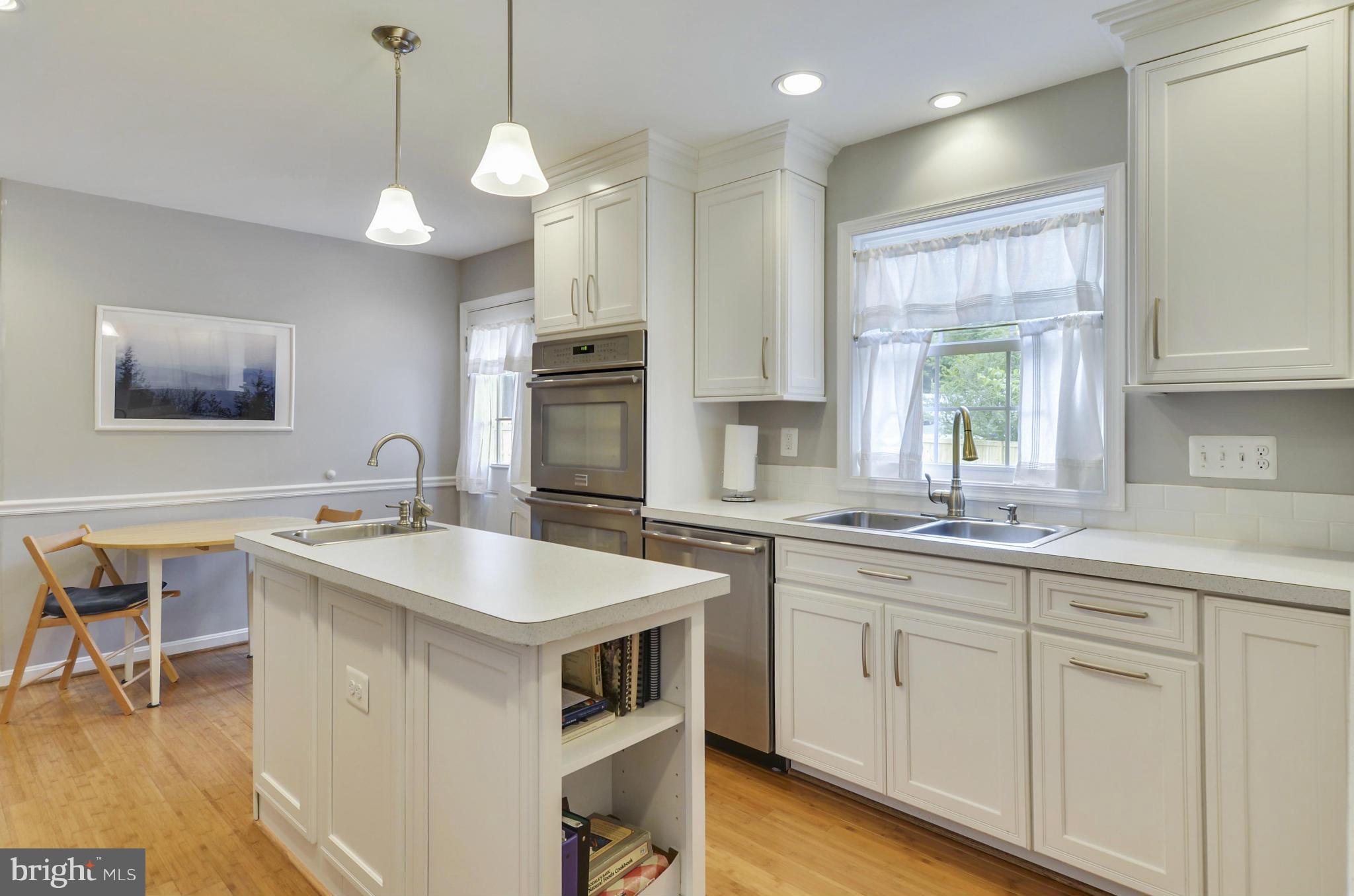 6927 Spur Road Springfield, VA 22153 - Photo 6 of 30 Kitchen