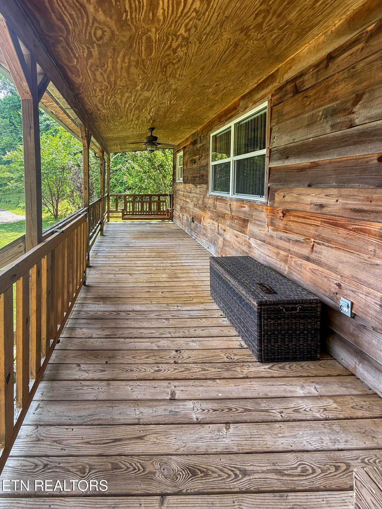 975 Roman Way Cosby, TN 37722 - Photo 3 of 36 IMG_0824