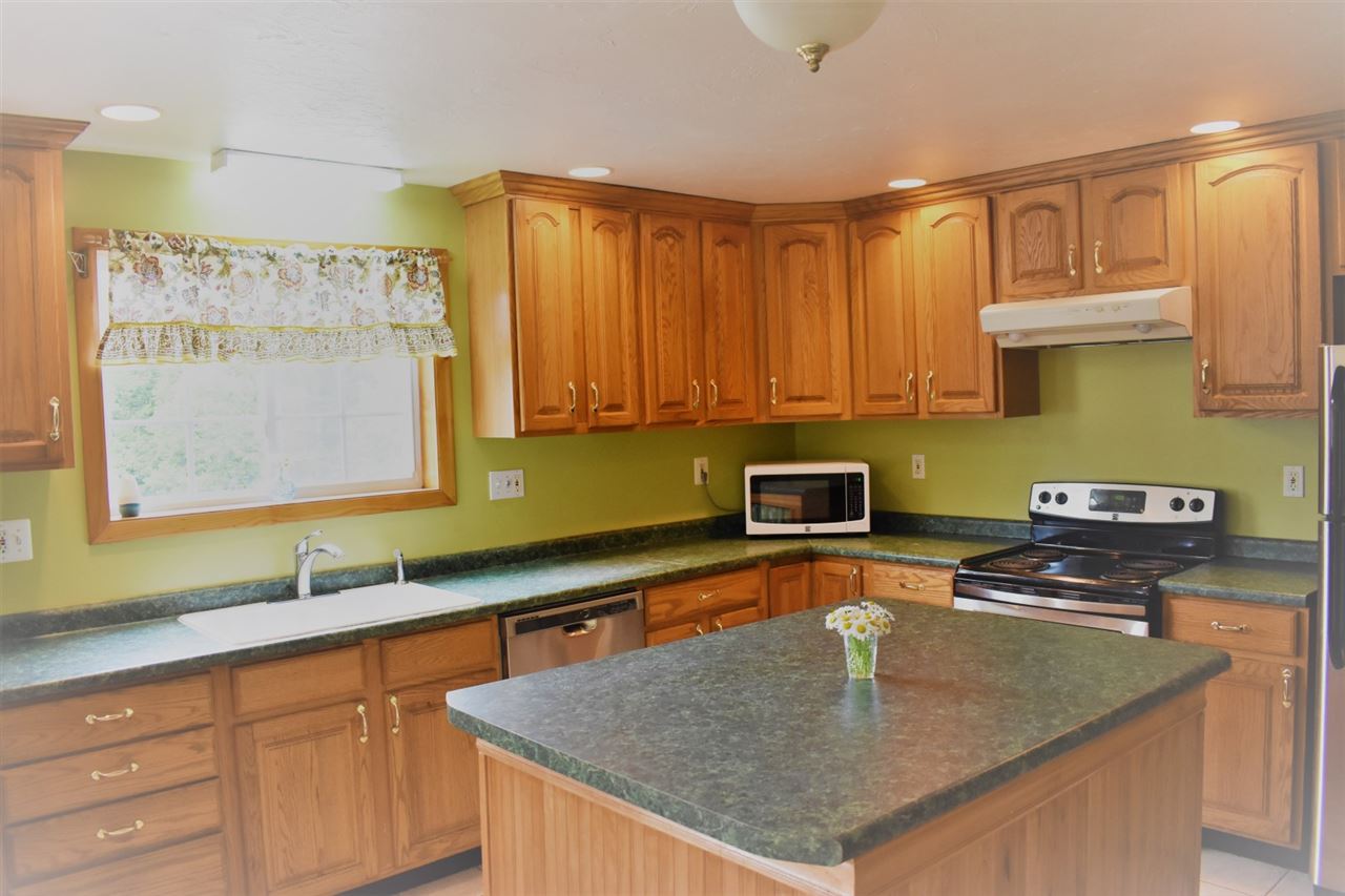 164 Hobart Hill Road Hebron, NH 03241 - Photo 5 of 38 Gallery Image 5