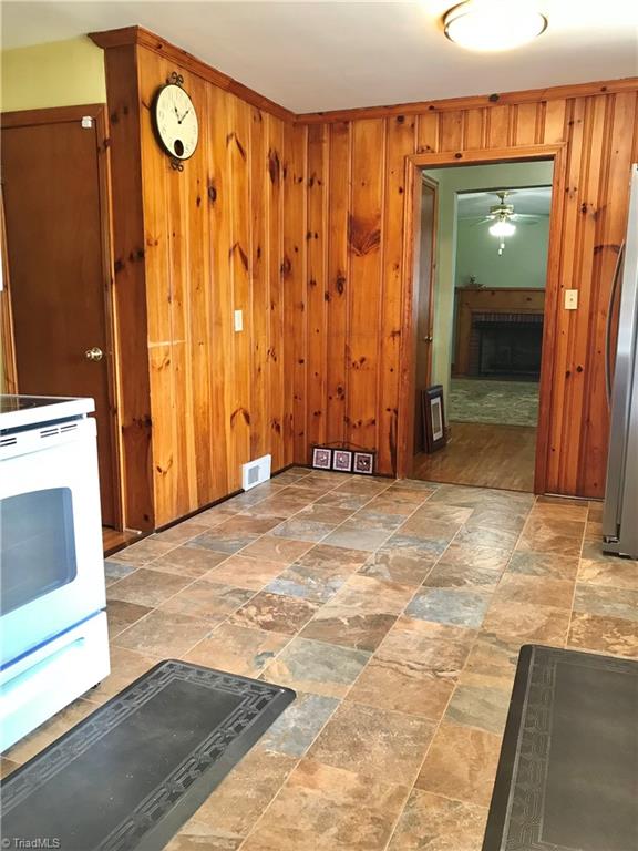 211 Fork Bixby Road Advance, NC 27006 - Photo 13 of 31 Gallery Image 13