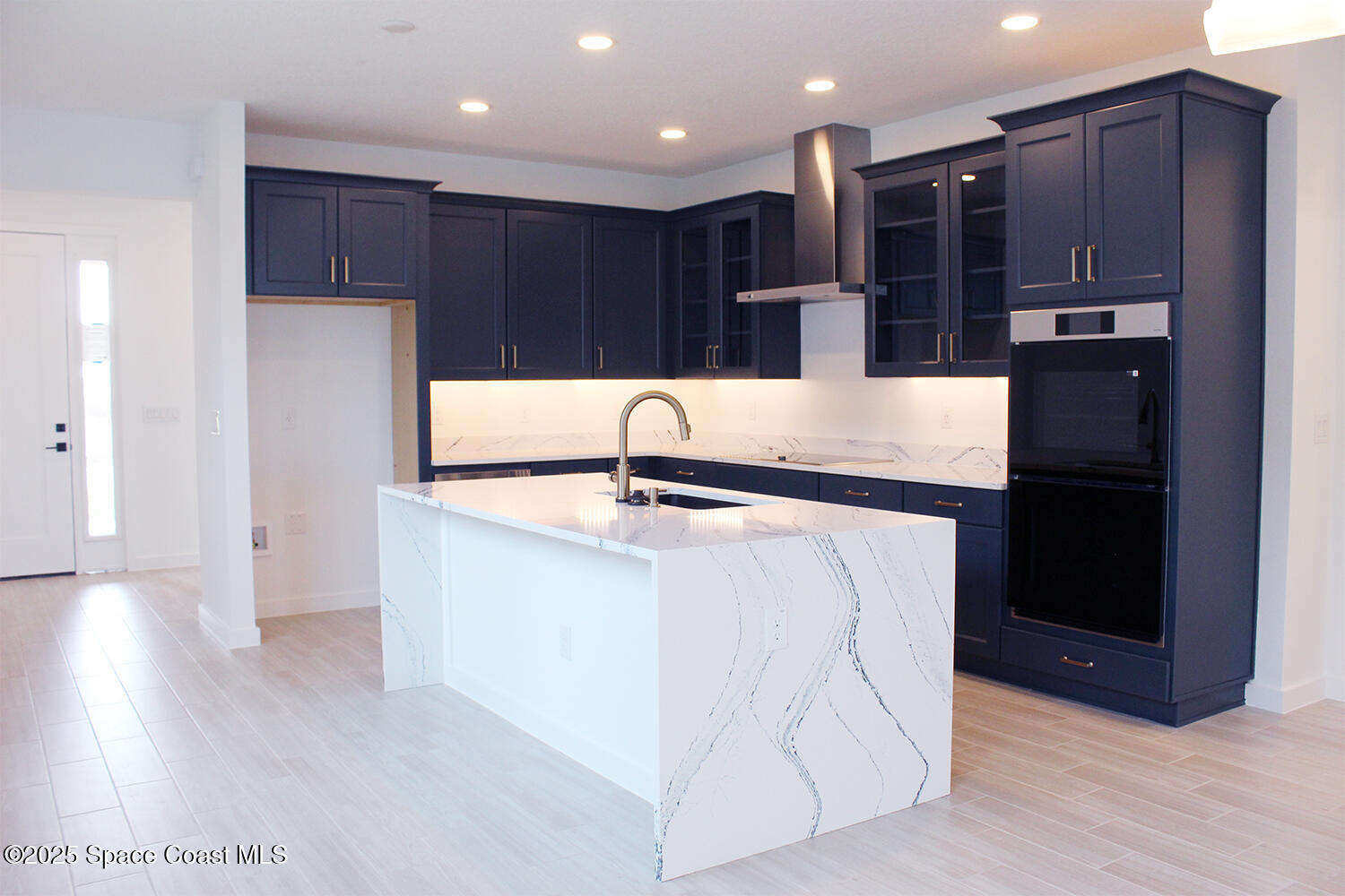 8528 Rocard Court Melbourne, FL 32940 - Photo 3 of 9 CharlotteII_3FF_kitchen