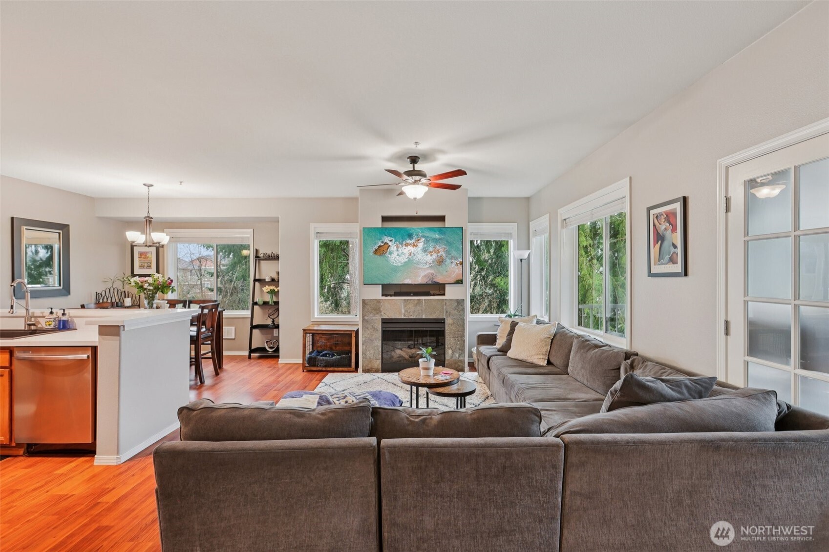 14915 38th Drive Southeast, Unit 3033 Bothell, WA 98012 - Photo 6 of 35