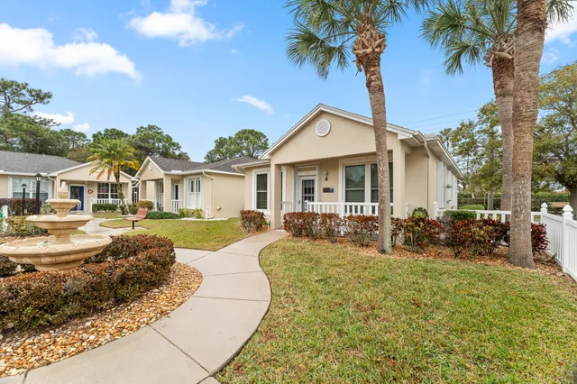 $209,000 | 579 Northwest San Remo Circle, Port St. Lucie, FL 34986