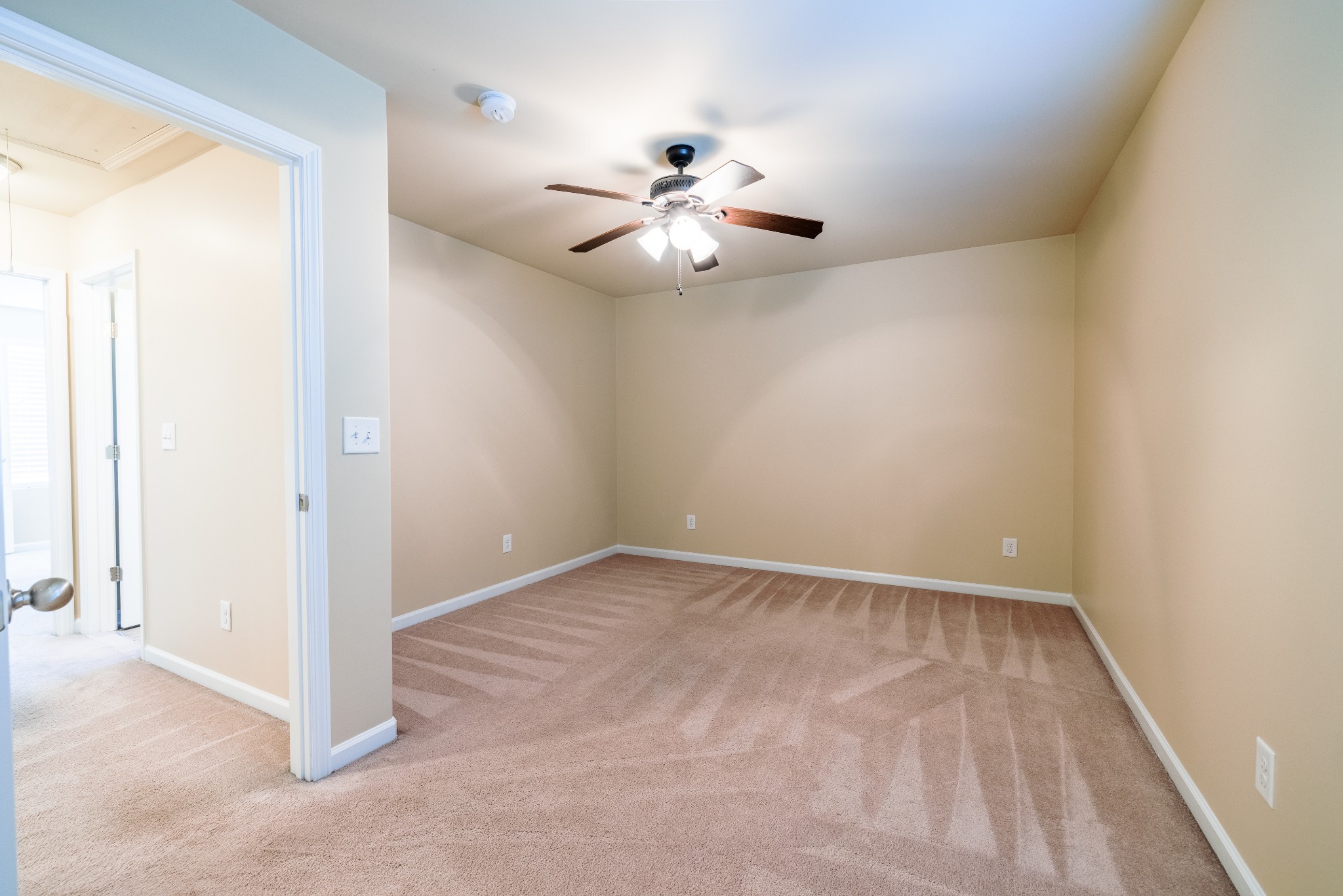3799 Willow Creek Road Nashville, TN 37207 - Photo 19 of 25 a view of an empty room