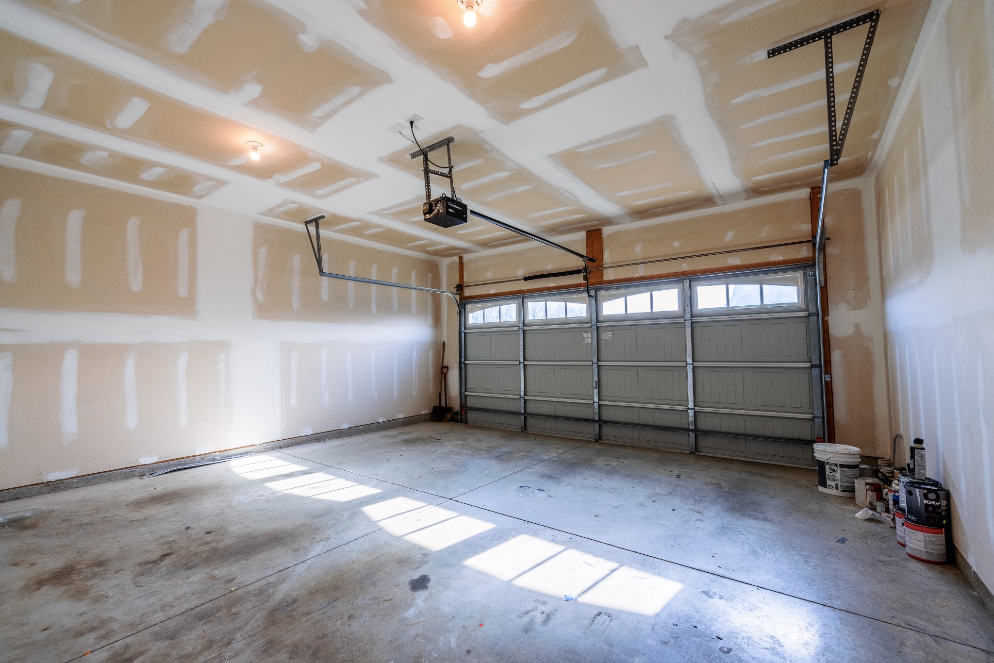 3799 Willow Creek Road Nashville, TN 37207 - Photo 24 of 25 a view of a garage