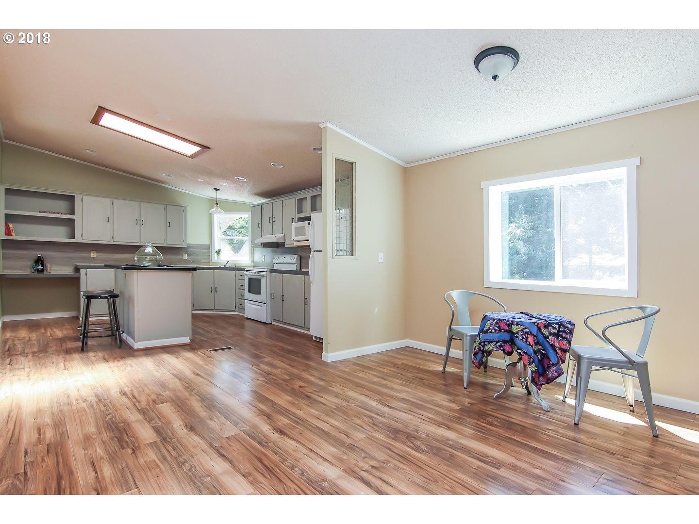 82 Brooks Road Carson, WA 98610 - Photo 12 of 26 Gallery Image 12