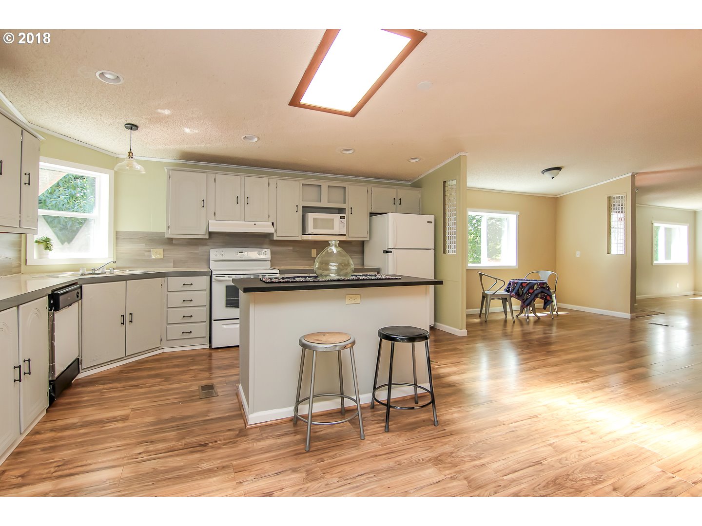 82 Brooks Road Carson, WA 98610 - Photo 10 of 26 Gallery Image 10