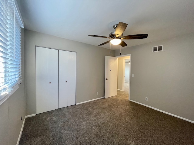 355 Pearson Circle Naperville, IL 60563 - Photo 8 of 19 a view of a livingroom with a ceiling fan and window