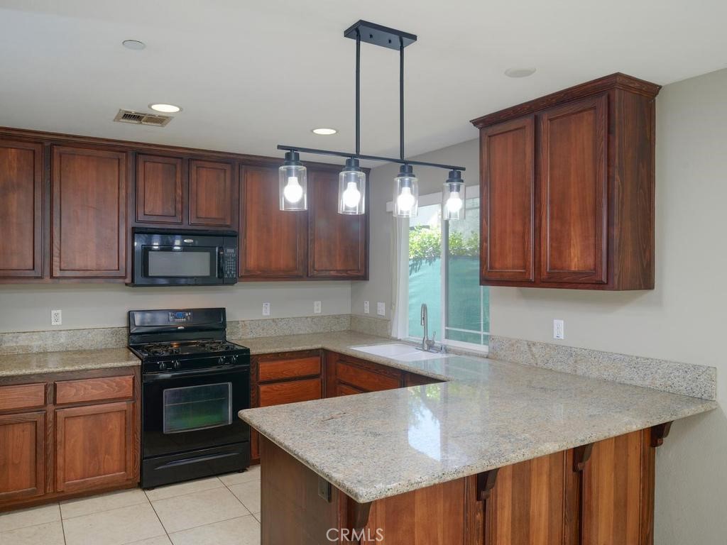5742 Magnolia Avenue Riverside, CA 92506 - Photo 5 of 25