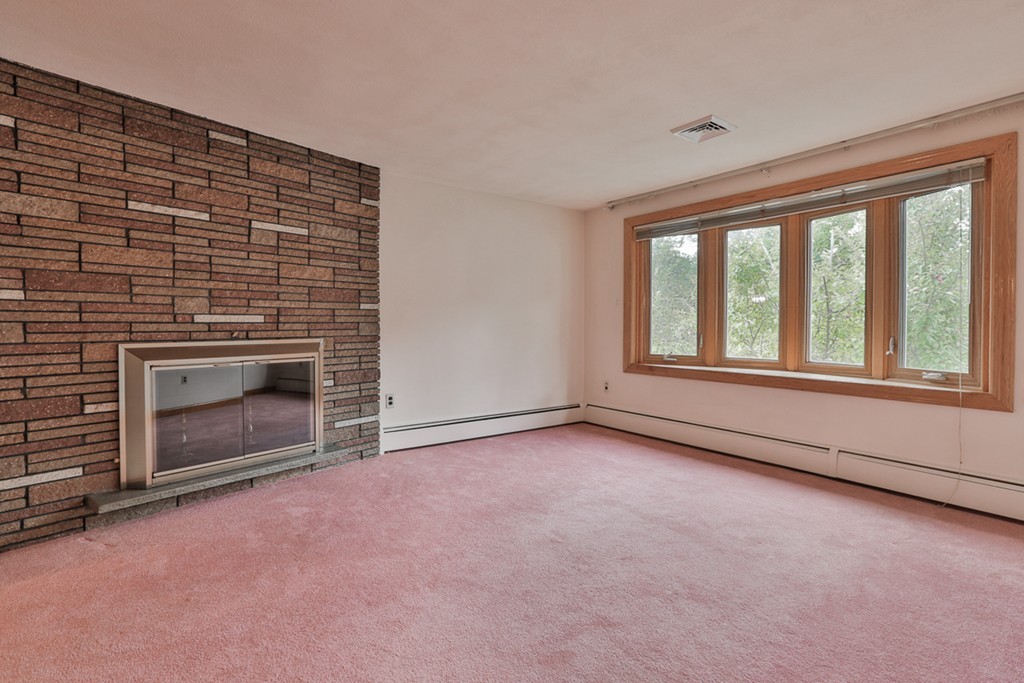 45 Marcia Road Wilmington, MA 01887 - Photo 8 of 26 Gallery Image 8