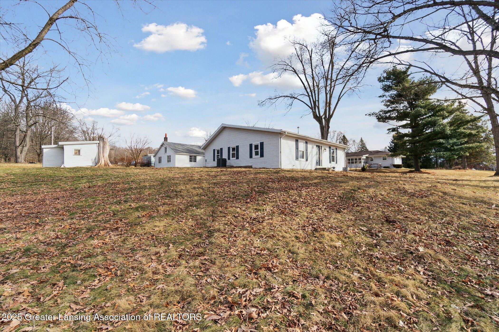 1801 North Sutton Road Jackson, MI 49201 - Photo 43 of 49 53-1801-N-Sutton-Rd-Jackson-MI-49202-Win
