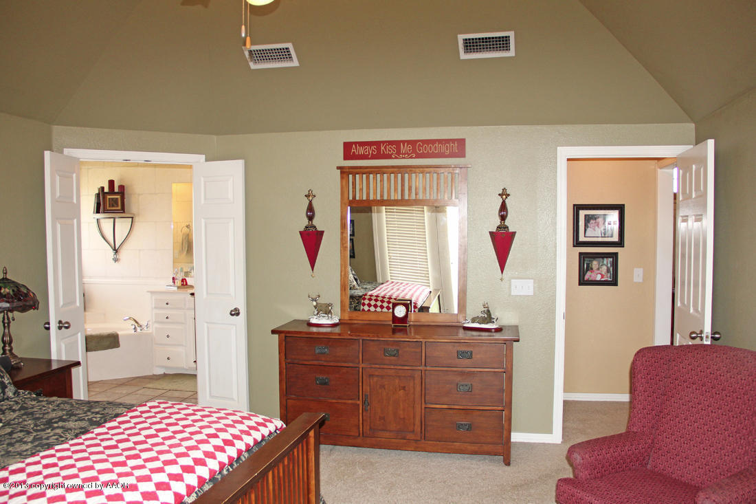 8911 Dove Road Canyon, TX 79015 - Photo 19 of 51 Master Bedroom2