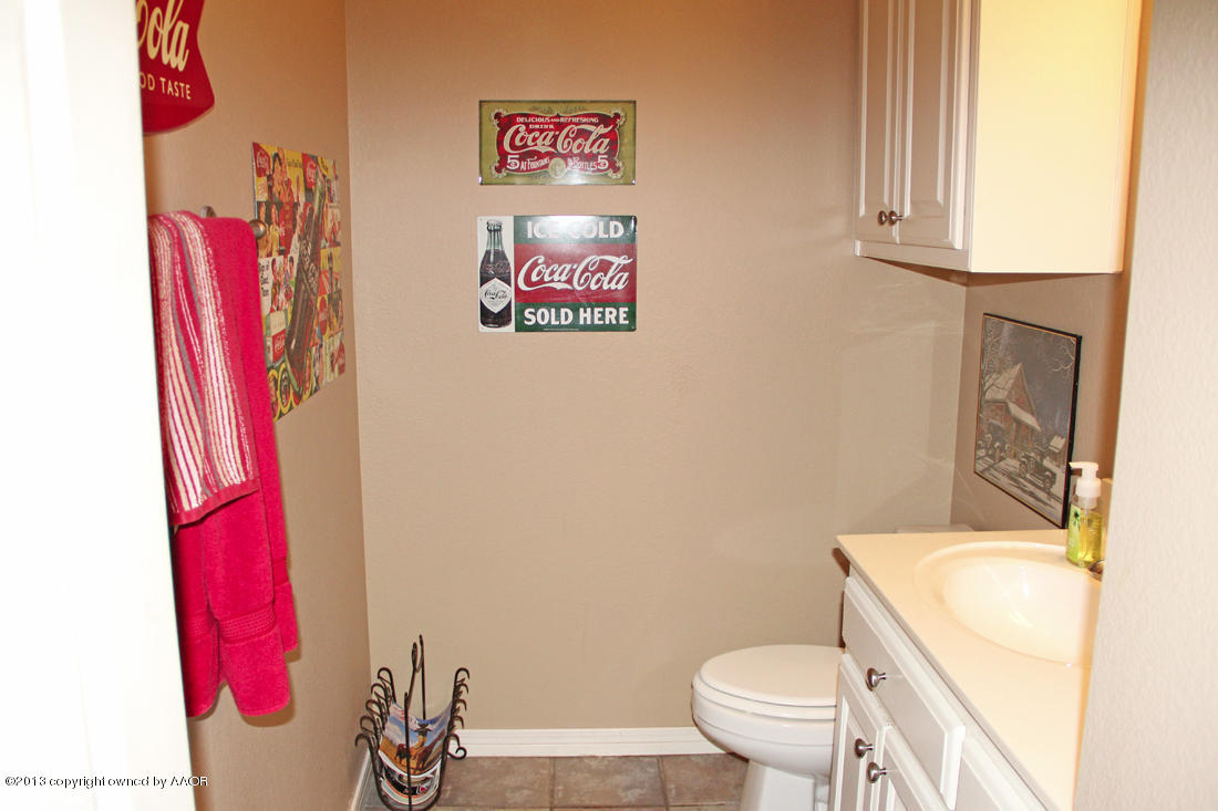 8911 Dove Road Canyon, TX 79015 - Photo 35 of 51 Half Bath2