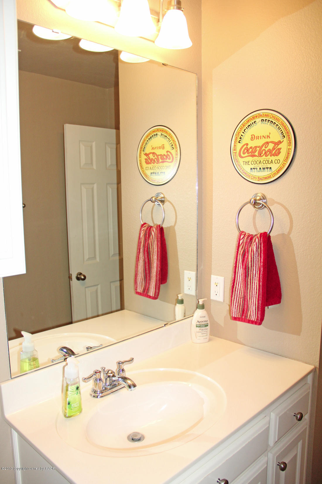 8911 Dove Road Canyon, TX 79015 - Photo 36 of 51 Half Bath Vanity