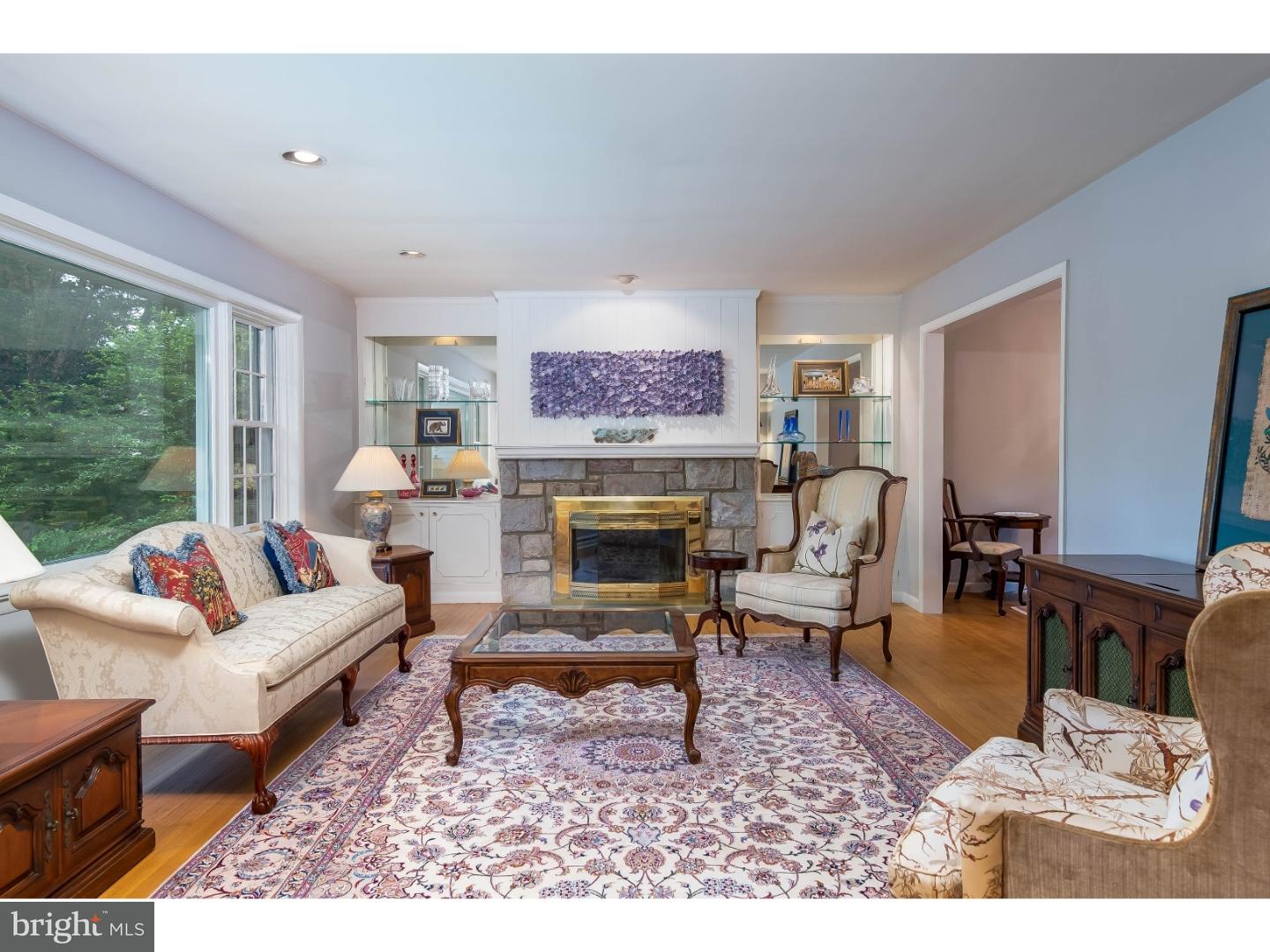 10 Bluebird Road Wyomissing, PA 19610 - Photo 3 of 25 Gallery Image 3
