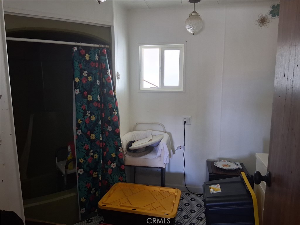 15252 Seneca Road, Unit 1 Victorville, CA 92392 - Photo 16 of 18