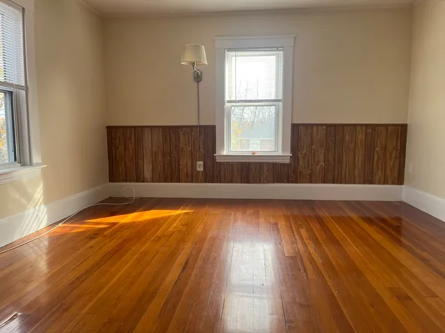 $2,000 | 39 Davis Avenue, Unit 2, Norwood, MA 02062