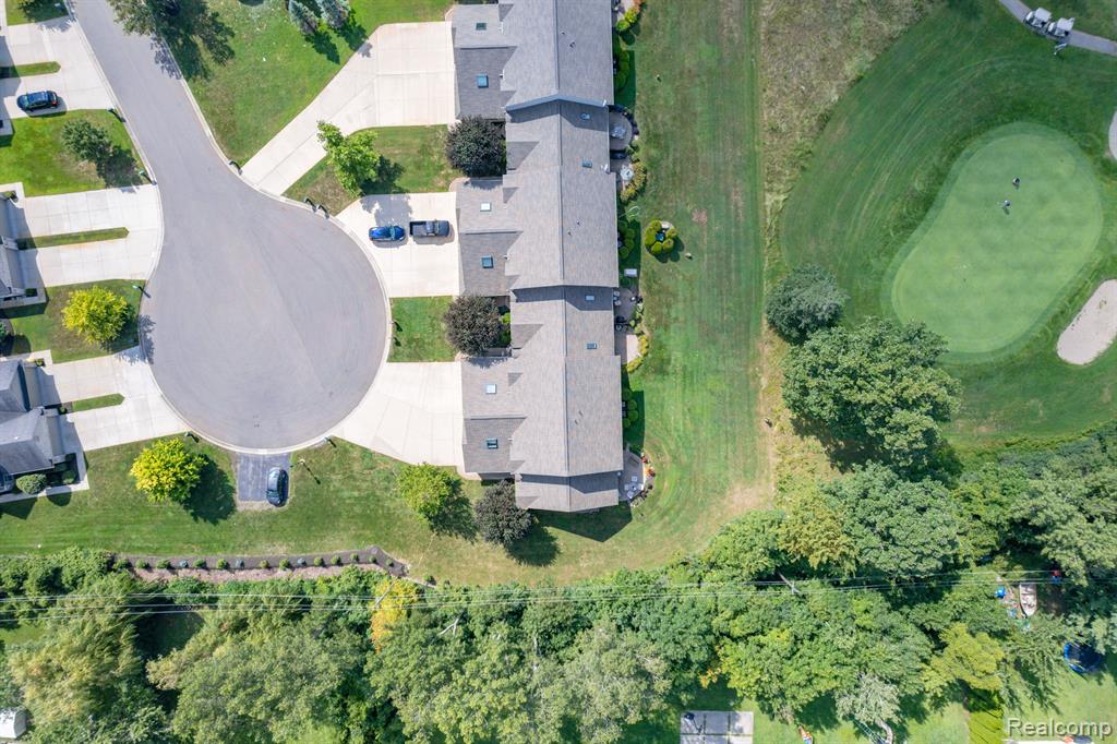 5441 Ivy Court Howell, MI 48843 - Photo 18 of 21