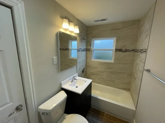 $214,500 | 205 Hereford Avenue, Steger, IL 60475