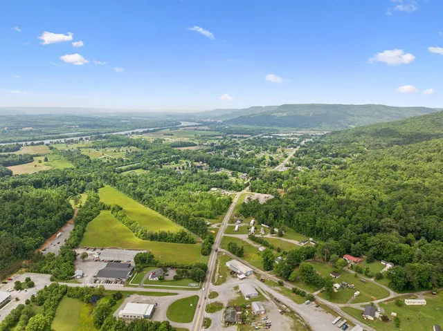 $650,000 | 1841 Main Street, Jasper, TN 37347