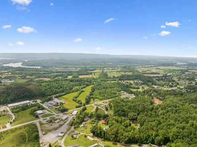 $650,000 | 1841 Main Street, Jasper, TN 37347