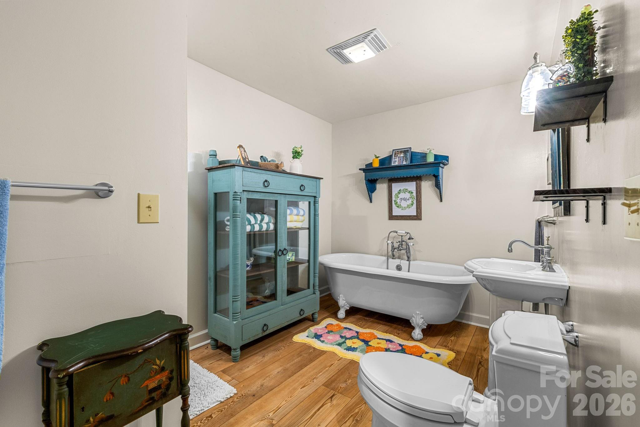 3570 Crabtree Mountain Road Clyde, NC 28721 - Photo 27 of 48 Gallery Image 27