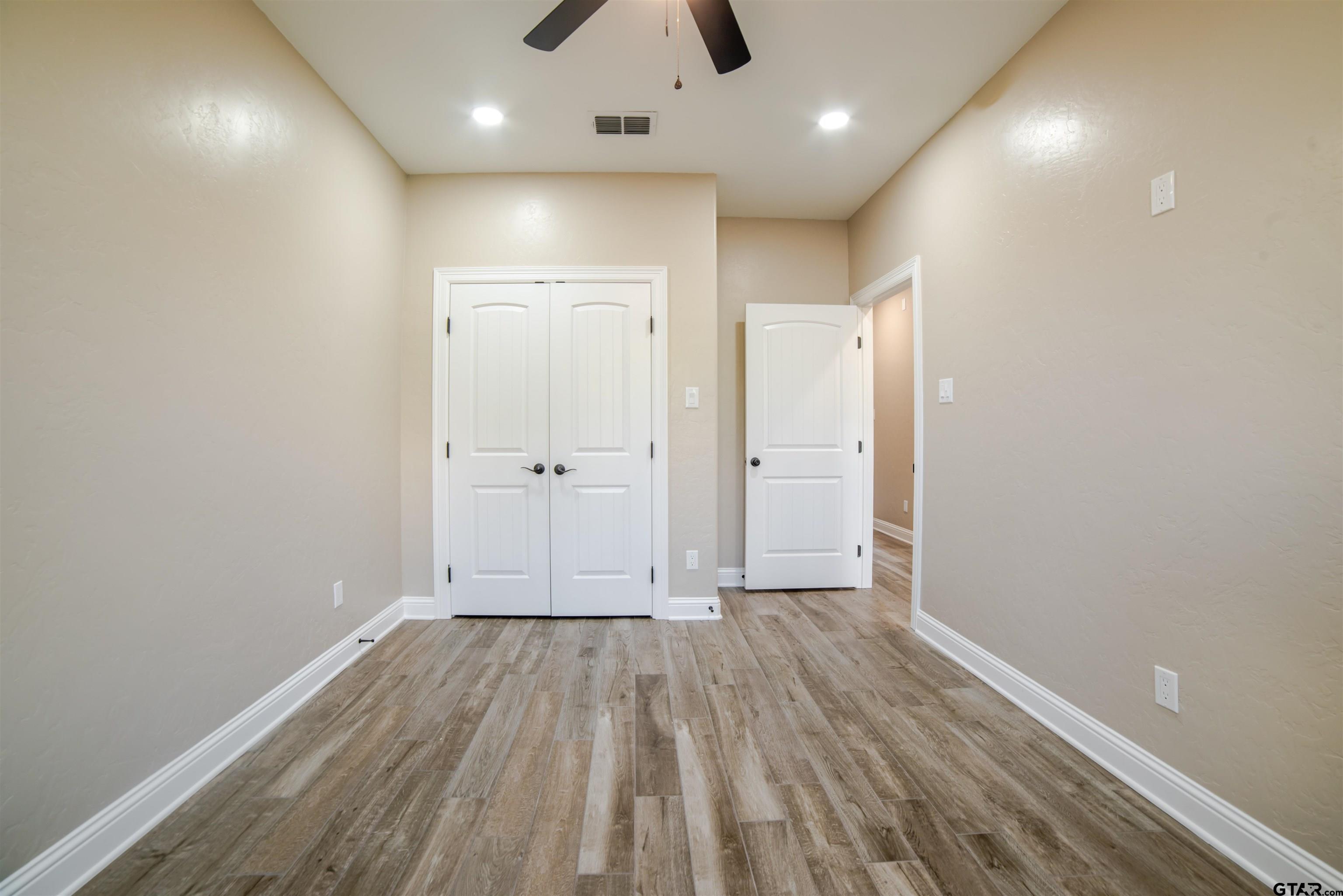 404 Small Oaks Road Kilgore, TX 75662 - Photo 25 of 35 Gallery Image 25