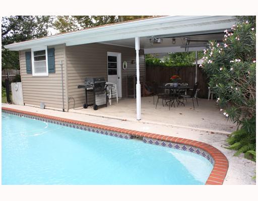 1201 Colony Road Metairie, LA 70003 - Photo 11 of 12 Gallery Image 11