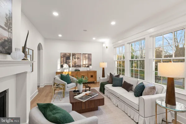 $2,120,000 | 3805 Thornapple Street, Chevy Chase, MD 20815