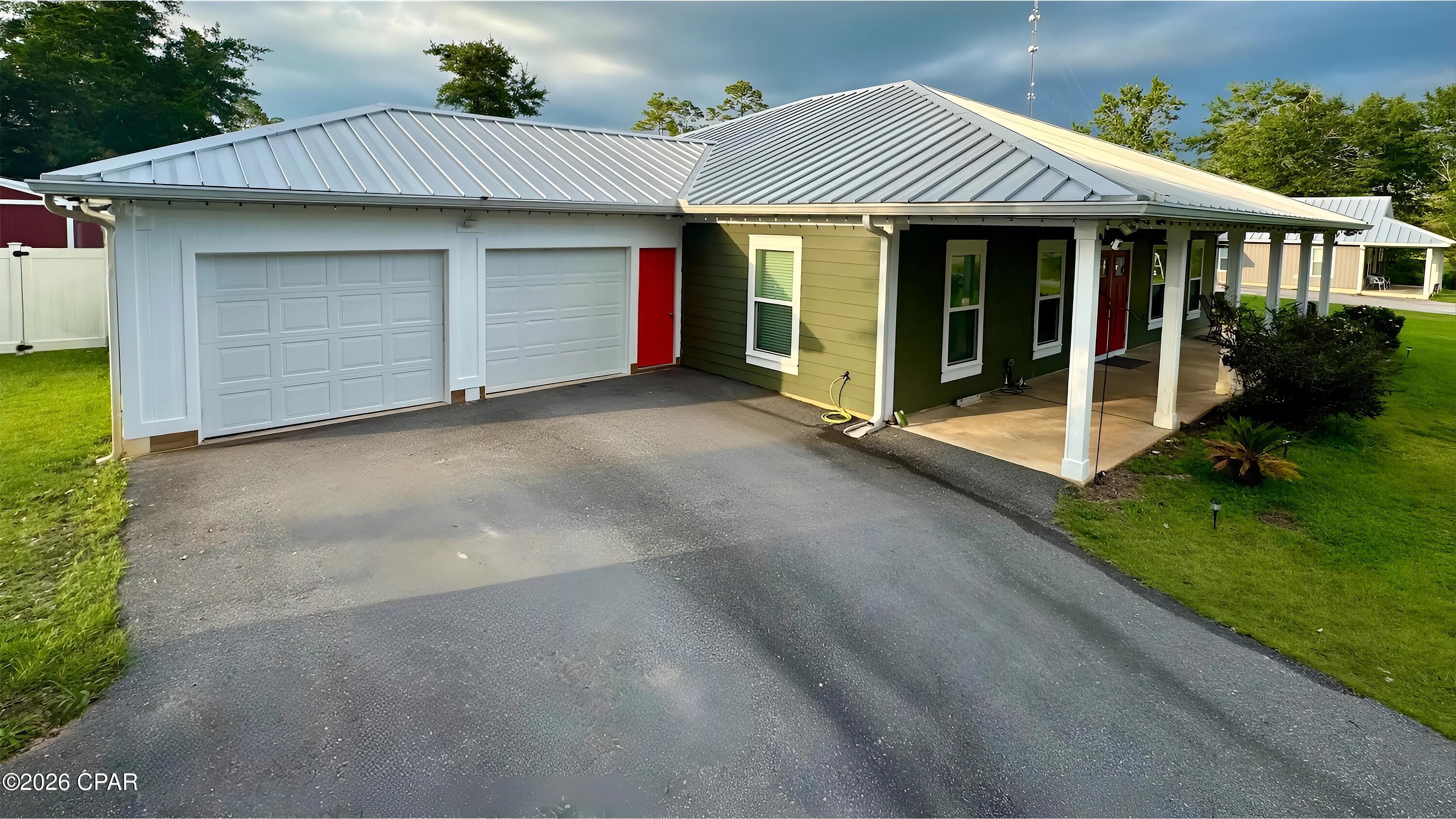 575 West River Road Wewahitchka, FL 32465 - Photo 4 of 43 Gallery Image 4