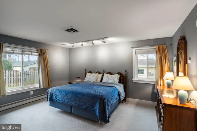 $699,000 | 1543 Youngs Point Place, Herndon, VA 20170