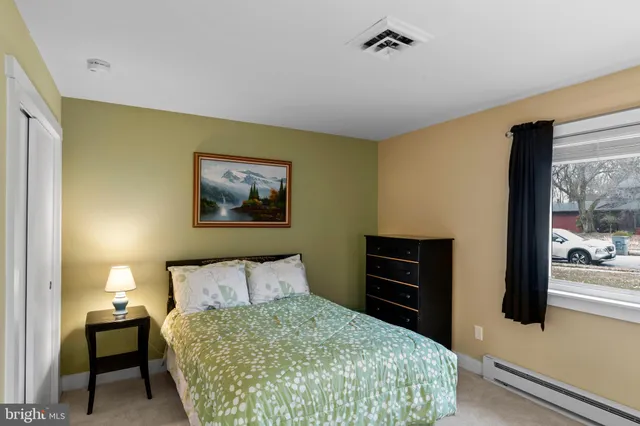 $699,000 | 1543 Youngs Point Place, Herndon, VA 20170