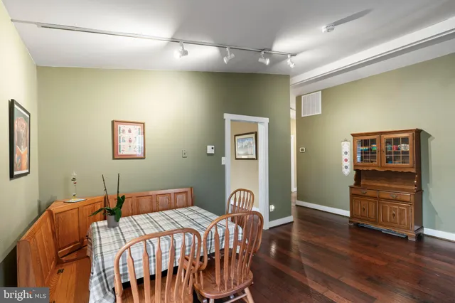 $699,000 | 1543 Youngs Point Place, Herndon, VA 20170