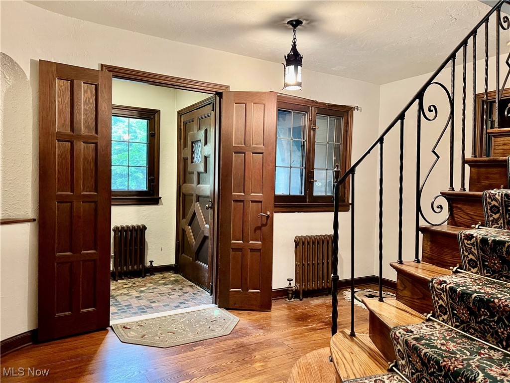 16215 Oakhill Road Cleveland, OH 44112 - Photo 7 of 41 Gallery Image 7