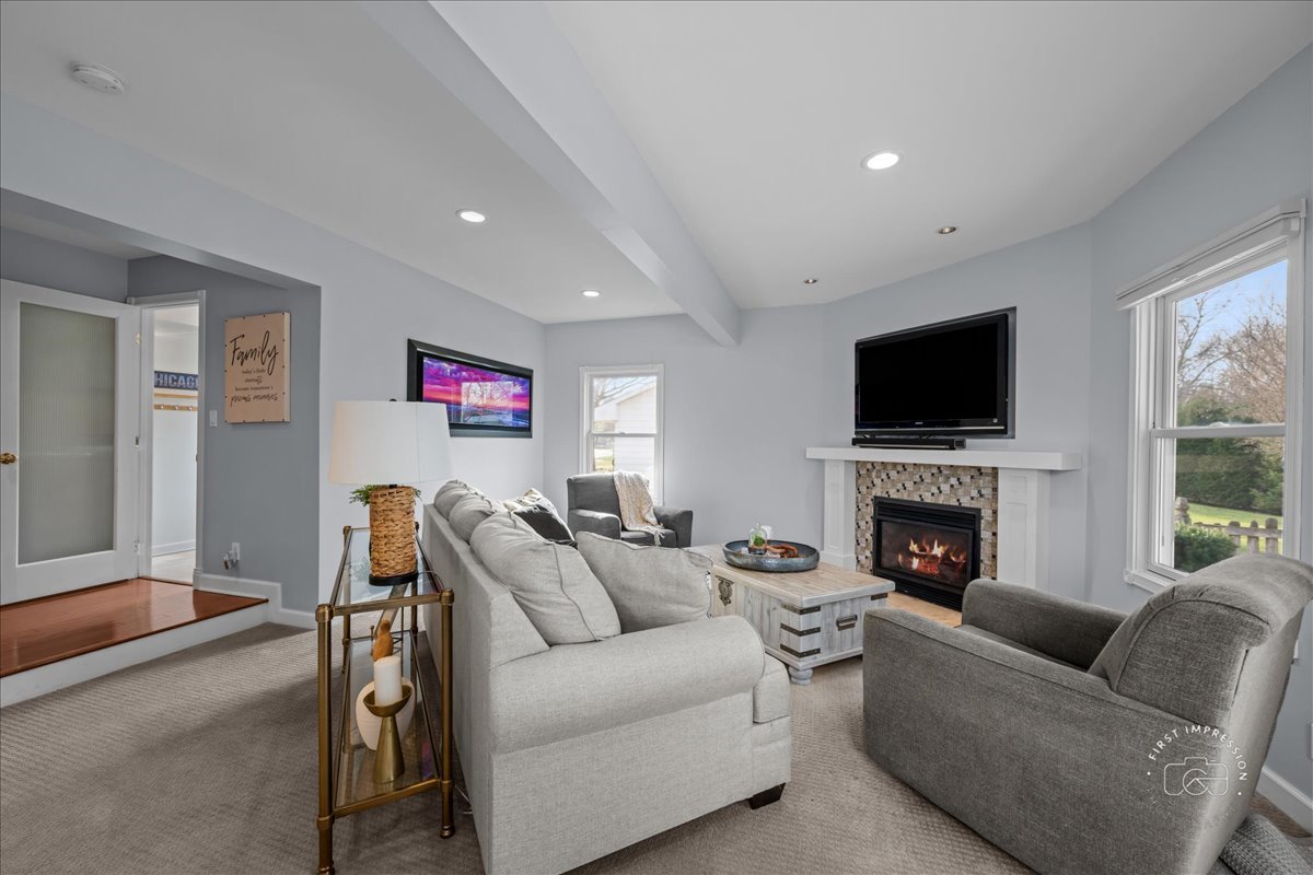 747 Cheever Avenue Geneva, IL 60134 - Photo 16 of 32 Gallery Image 16
