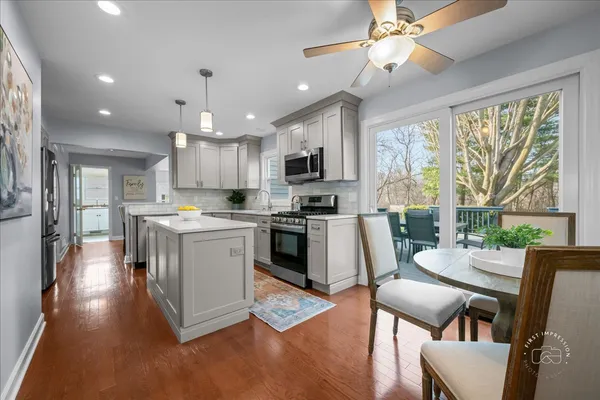 $679,000 | 747 Cheever Avenue, Geneva, IL 60134